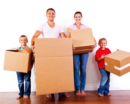 Man With Van Farringdon pricing explained with moving van and boxes