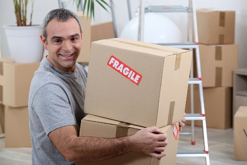Free quote policy for Man With Van Farringdon moving service