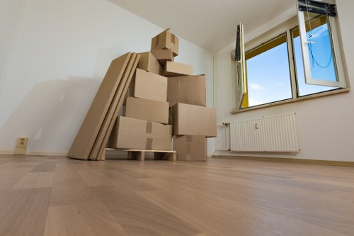 Risk assessment and careful handling during a man and van service