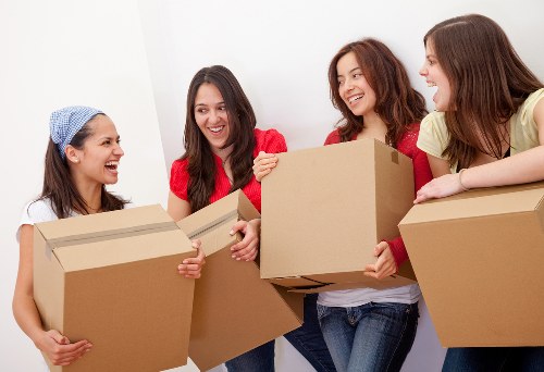 Reliable man with van service in Farringdon for local moves