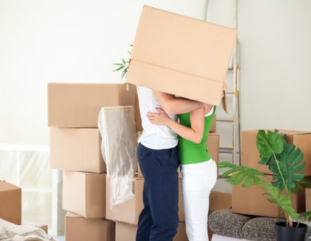 Flexible removal van service for local moves in Farringdon